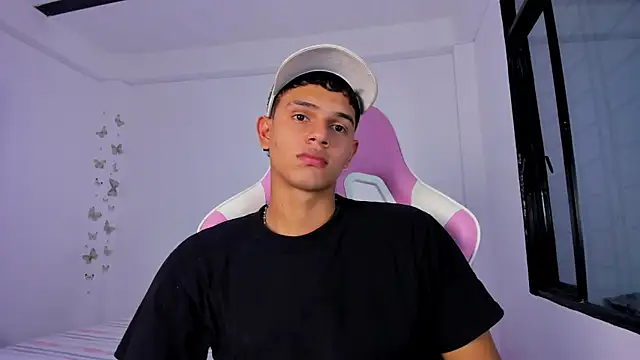 Adrian Prime  online show from 02.12.26