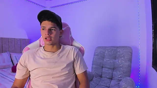 Adrian Prime  online show from 04.08.26