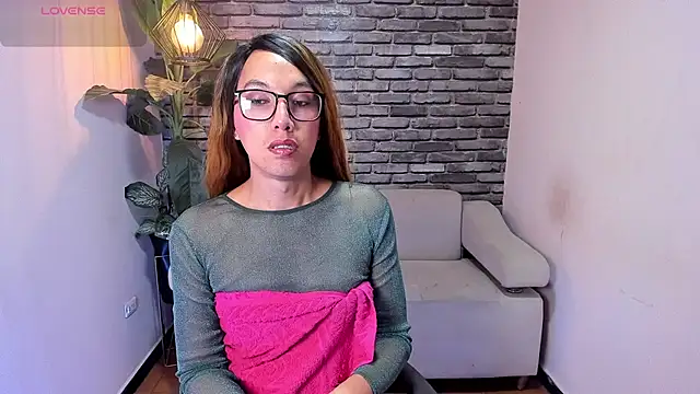 isabella star  online show from 05.02.26