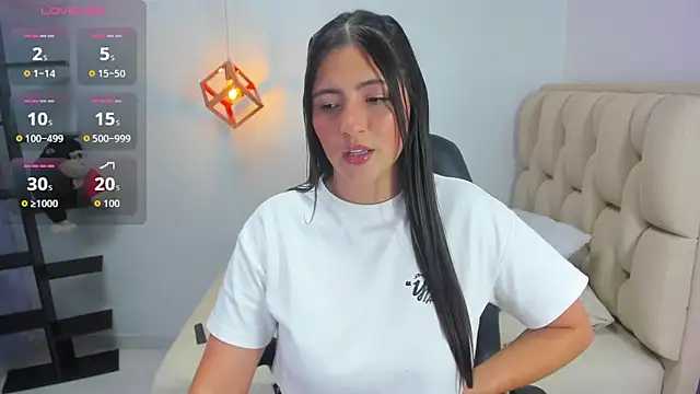 Snapshot of alixablake chatting on 02.07.26 alixablake online show from 02.07.26