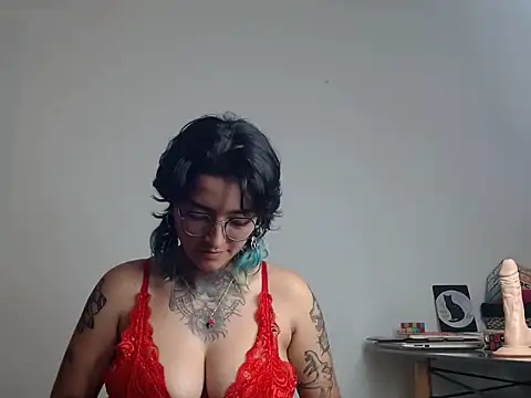 Ivyravens online show from 02.26.26