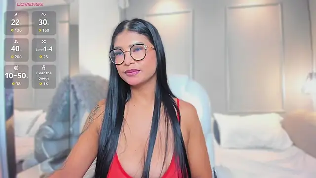 Snapshot of MiaSmit_ chatting on 02.28.26 MiaSmit online show from 02.28.26