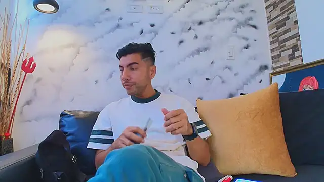 Max Hornye online show from 03.21.26