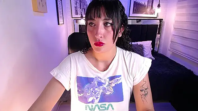 ladyraing online show from 02.26.26