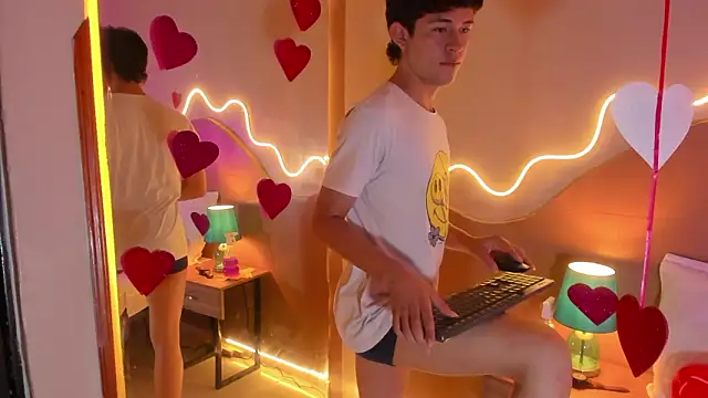 Snapshot of Christian_Foxx chatting on 02.13.26 Christian Foxx online show from 02.13.26