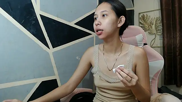 Snapshot of Charming_lexi chatting on 02.13.26 Charming lexi online show from 02.13.26