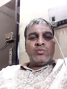 Snapshot of indiandesivillegeboy chatting on 06.19.26 indiandesivillegeboy online show from 06.19.26