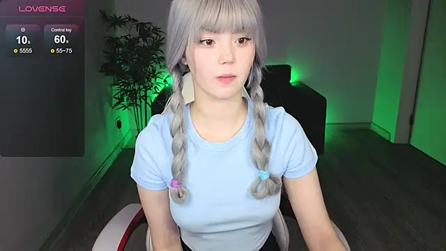 Snapshot of PONKY_PINKY chatting on 05.20.26 PONKY PINKY online show from 05.20.26