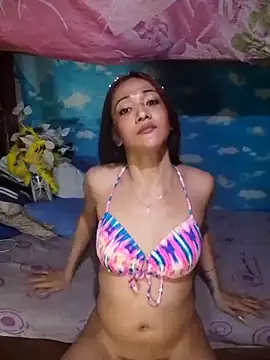 Snapshot of GeorginaLove09 chatting on 03.25.26 GeorginaLove09 online show from 03.25.26