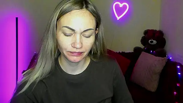 BlondMikey22 online show from 03.31.26