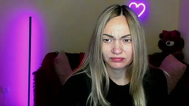 BlondMikey22 online show from 04.08.26