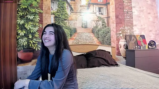 Snapshot of _littleangie_ chatting on 03.26.26 littleangie online show from 03.26.26