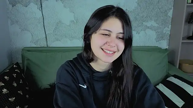 Maeren online show from 03.04.26