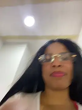 Snapshot of brytaniweed chatting on 02.14.26 brytaniweed online show from 02.14.26