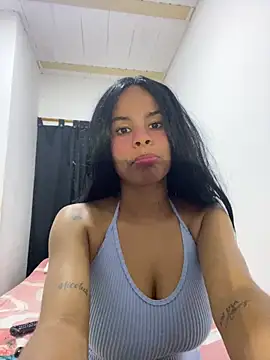 Snapshot of brytaniweed chatting on 02.18.26 brytaniweed online show from 02.18.26