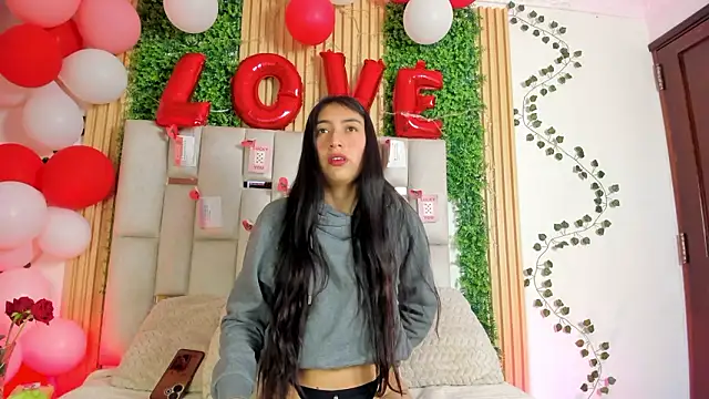 Emma Nmm online show from 02.21.26