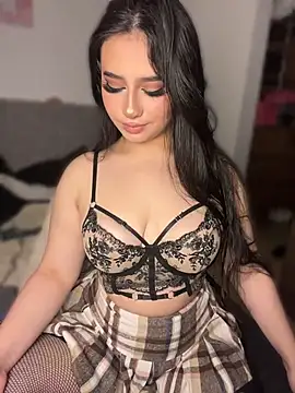Snapshot of Sofiia_Vegaa chatting on 04.21.26 Sofiia Vegaa online show from 04.21.26