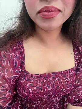 Snapshot of riya_sharma11 chatting on 02.10.26 riya sharma11 online show from 02.10.26