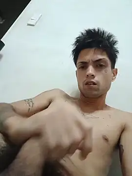 Snapshot of CubanoxxxSex chatting on 02.14.26 CubanoxxxSex online show from 02.14.26