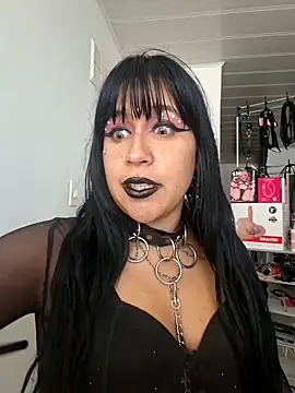 Snapshot of valen_ros chatting on 05.22.26 valen ros online show from 05.22.26
