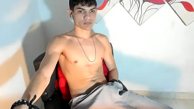 Snapshot of Jesshot_bigcock20cm chatting on 06.05.26 Jesshot bigcock20cm online show from 06.05.26