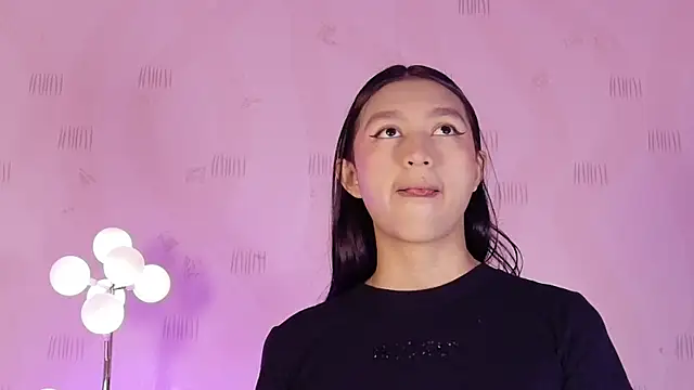 Snapshot of ThinPrincesss chatting on 03.23.26 ThinPrincesss online show from 03.23.26