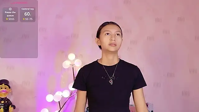 Snapshot of ThinPrincesss chatting on 03.26.26 ThinPrincesss online show from 03.26.26