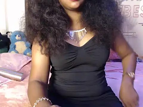 VixenNandhu online show from 06.24.26
