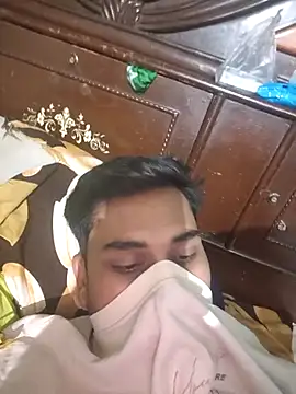 Snapshot of desimuslimcouple23 chatting on 02.07.26 desimuslimcouple23 online show from 02.07.26