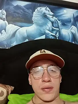 Emmanuel Lust online show from 02.11.26