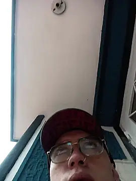 Emmanuel Lust online show from 02.24.26