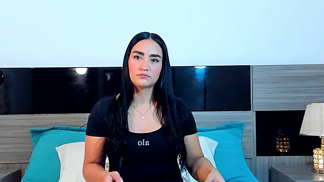 MaraGrief  online show from 04.17.26