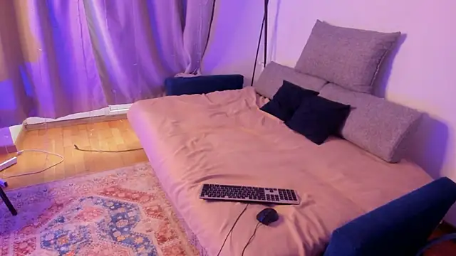 CalmFever online show from 02.12.26