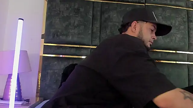 Snapshot of GaelyCoral chatting on 02.12.26 GaelyCoral online show from 02.12.26