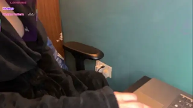 JadeAlexis403 online show from 02.15.26