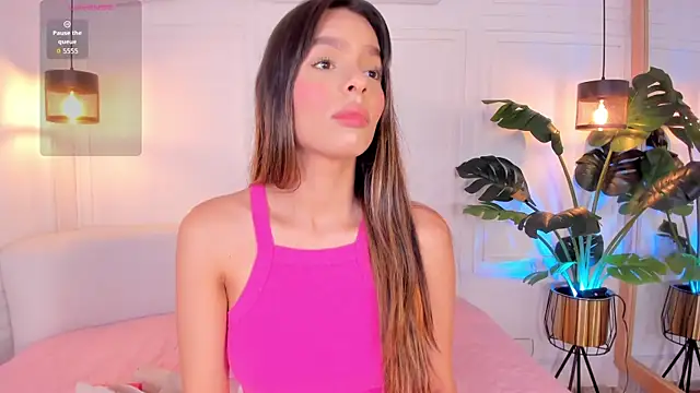 Nicole Whittee online show from 04.07.26