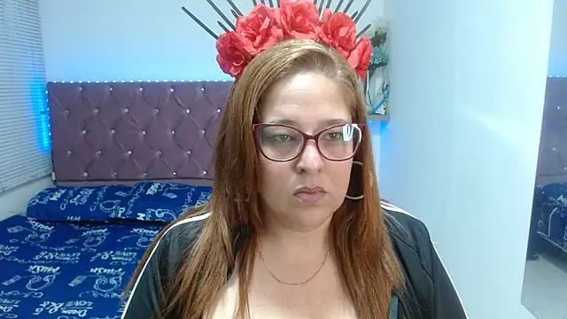 Snapshot of kataleyamilf69 chatting on 02.25.26 kataleyamilf69 online show from 02.25.26