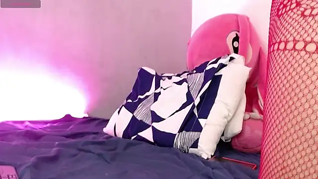 sweet angel med online show from 02.17.26