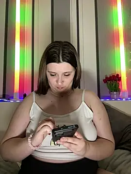 Snapshot of lipsi_vikki chatting on 02.07.26 lipsi vikki online show from 02.07.26