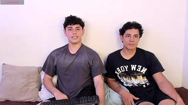 Snapshot of hans_andres17 chatting on 02.20.26 hans andres17 online show from 02.20.26