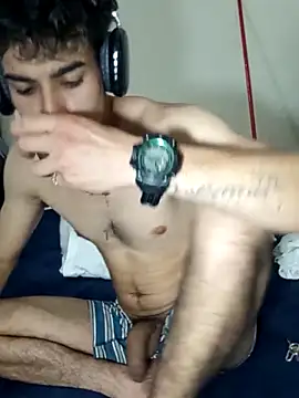 Snapshot of baby_22cm chatting on 03.15.26 baby 22cm online show from 03.15.26