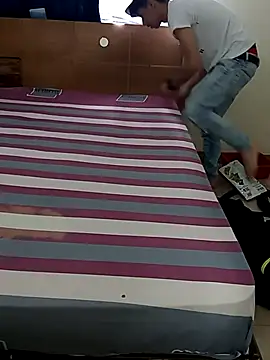 Snapshot of baby_22cm chatting on 03.24.26 baby 22cm online show from 03.24.26