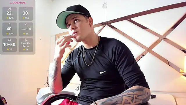 rayan linxx online show from 02.18.26