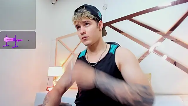 rayan linxx online show from 04.14.26