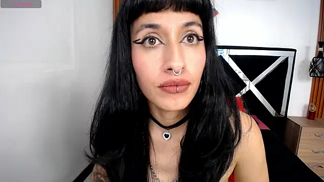 Snapshot of FRANCESCA_LOVE_ chatting on 04.01.26 FRANCESCA LOVE online show from 04.01.26