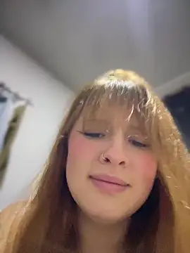 Snapshot of CharlotteUwU_ chatting on 02.12.26 CharlotteUwU online show from 02.12.26