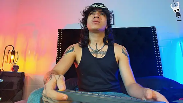 Axell Kussh online show from 02.19.26