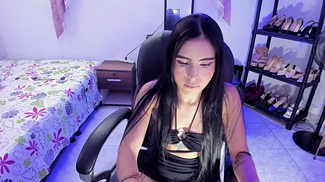 Snapshot of Canddy_Doll_ chatting on 02.17.26 Canddy Doll online show from 02.17.26