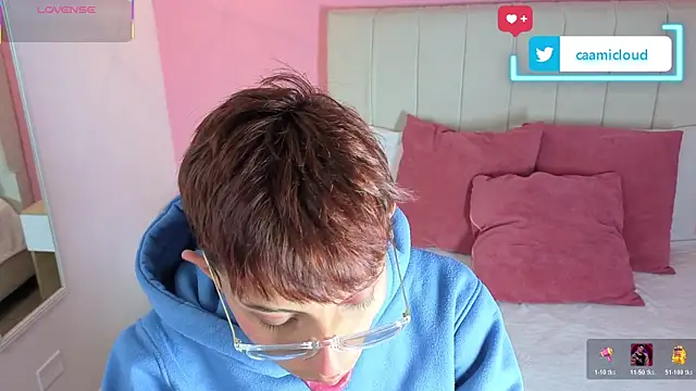 Snapshot of _camilo_ortiz chatting on 05.18.26 camilo ortiz online show from 05.18.26
