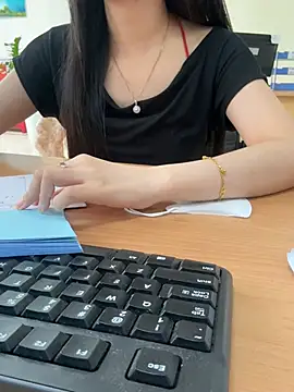 Snapshot of Celeste_SexyY chatting on 05.06.26 Celeste SexyY online show from 05.06.26